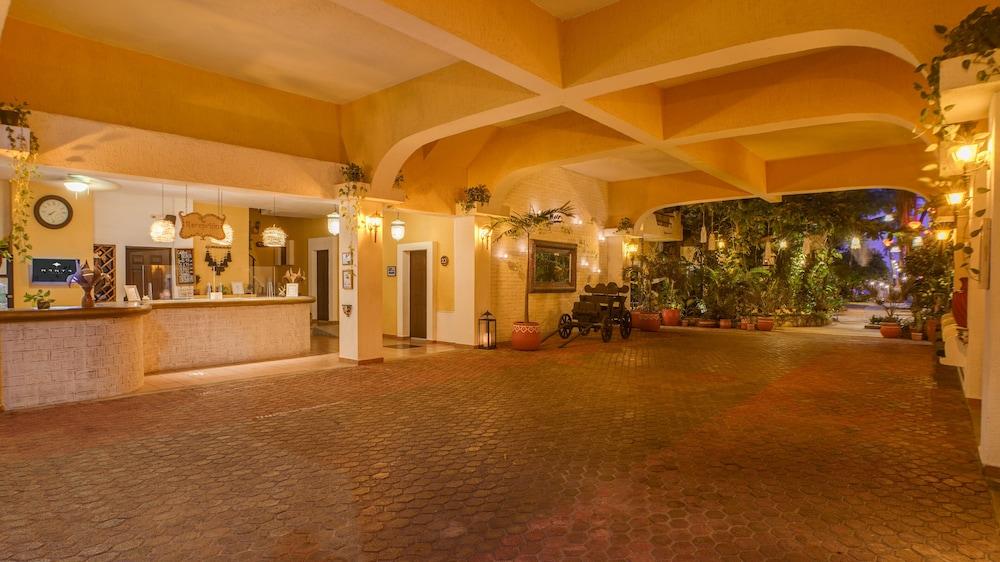 Hotel Casa Colibri Playa del Carmen Dış mekan fotoğraf
