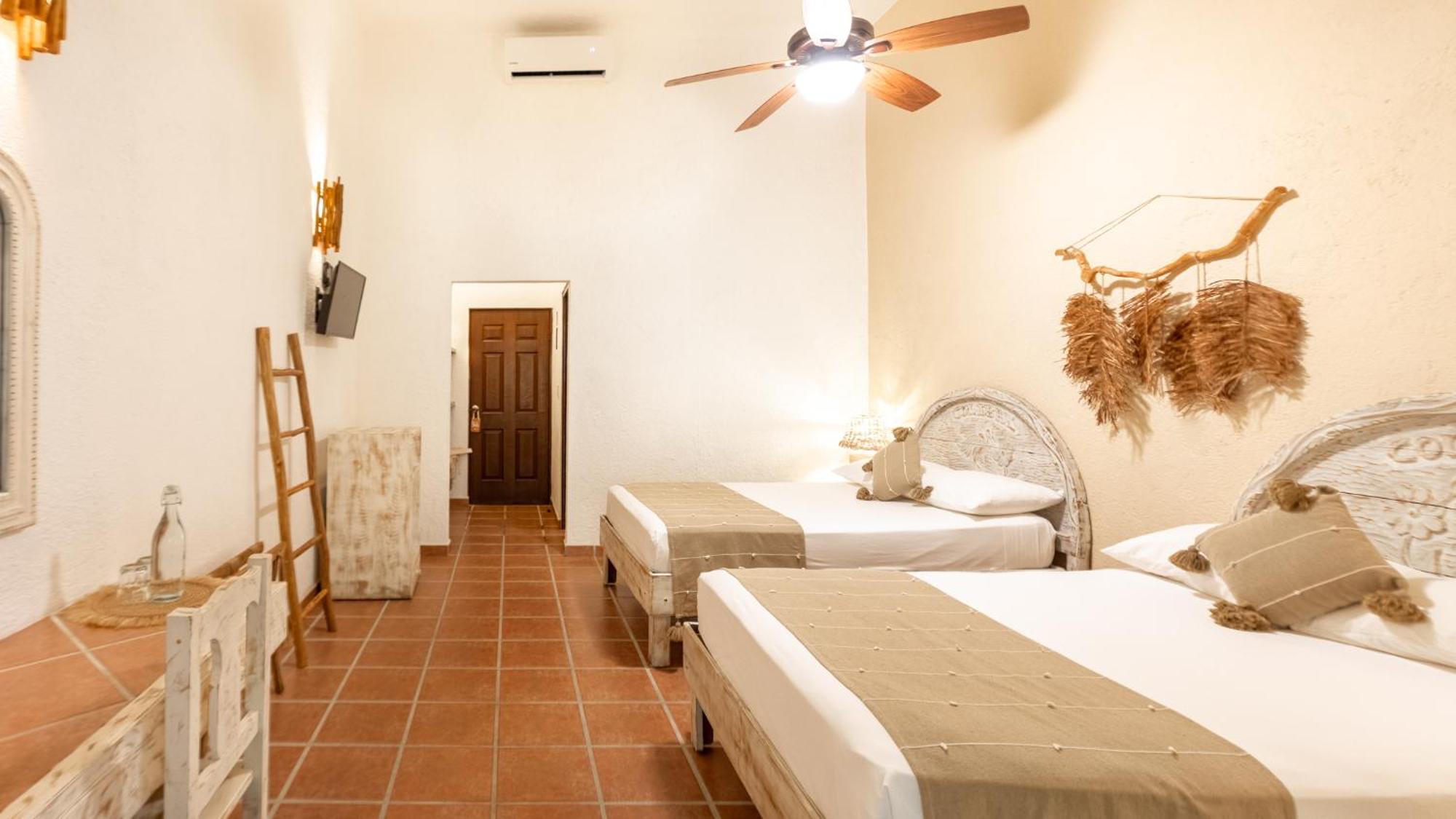 Hotel Casa Colibri Playa del Carmen Dış mekan fotoğraf